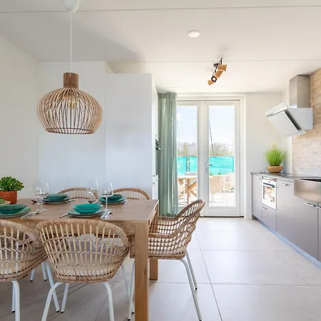Beachhouse Wadmeer - Aan Het Water Holiday home Wieringerwerf