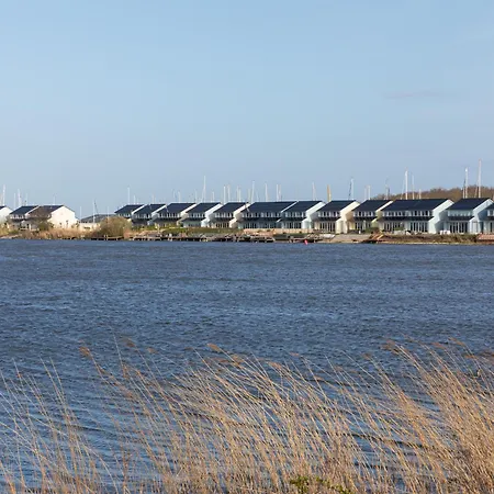 Beachhouse Wadmeer - Aan Het Water Holiday home Wieringerwerf