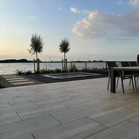 Beachhouse Wadmeer - Aan Het Water Vakantiehuis