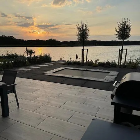 Holiday home Beachhouse Wadmeer - Aan Het Water